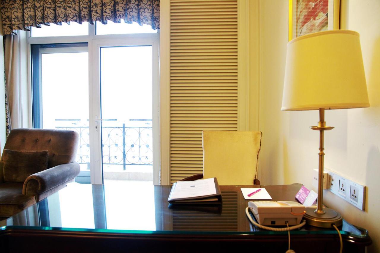 Crowne Plaza Ocean Spring Resort By Ihg Jimo Εξωτερικό φωτογραφία